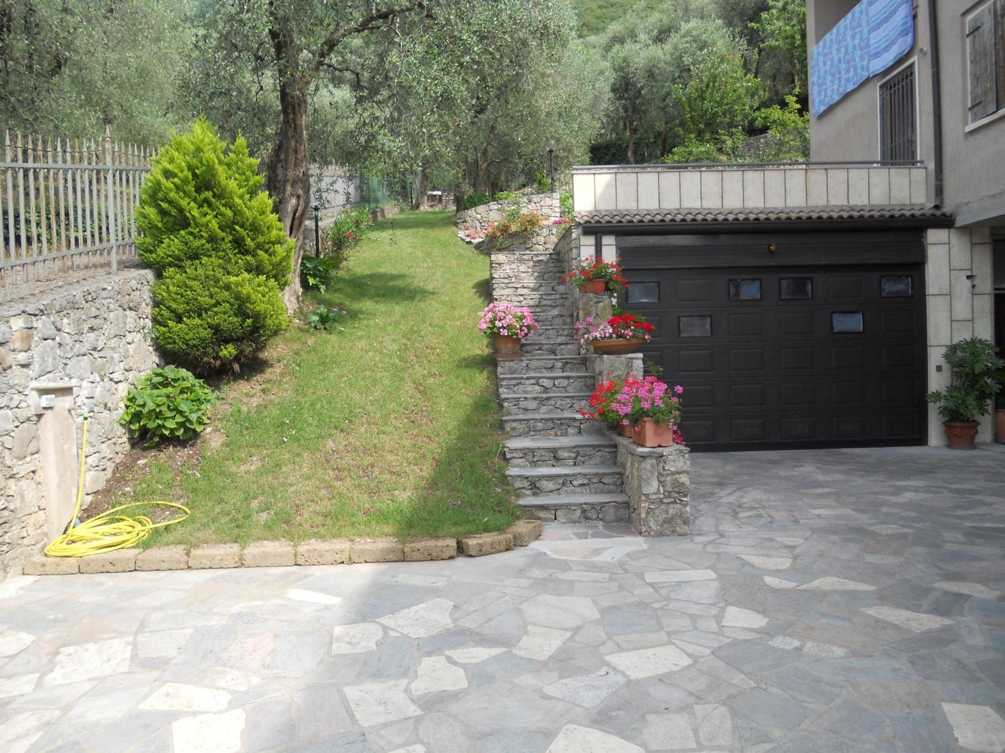 Casa Maya Brenzone sul Garda Exterior photo
