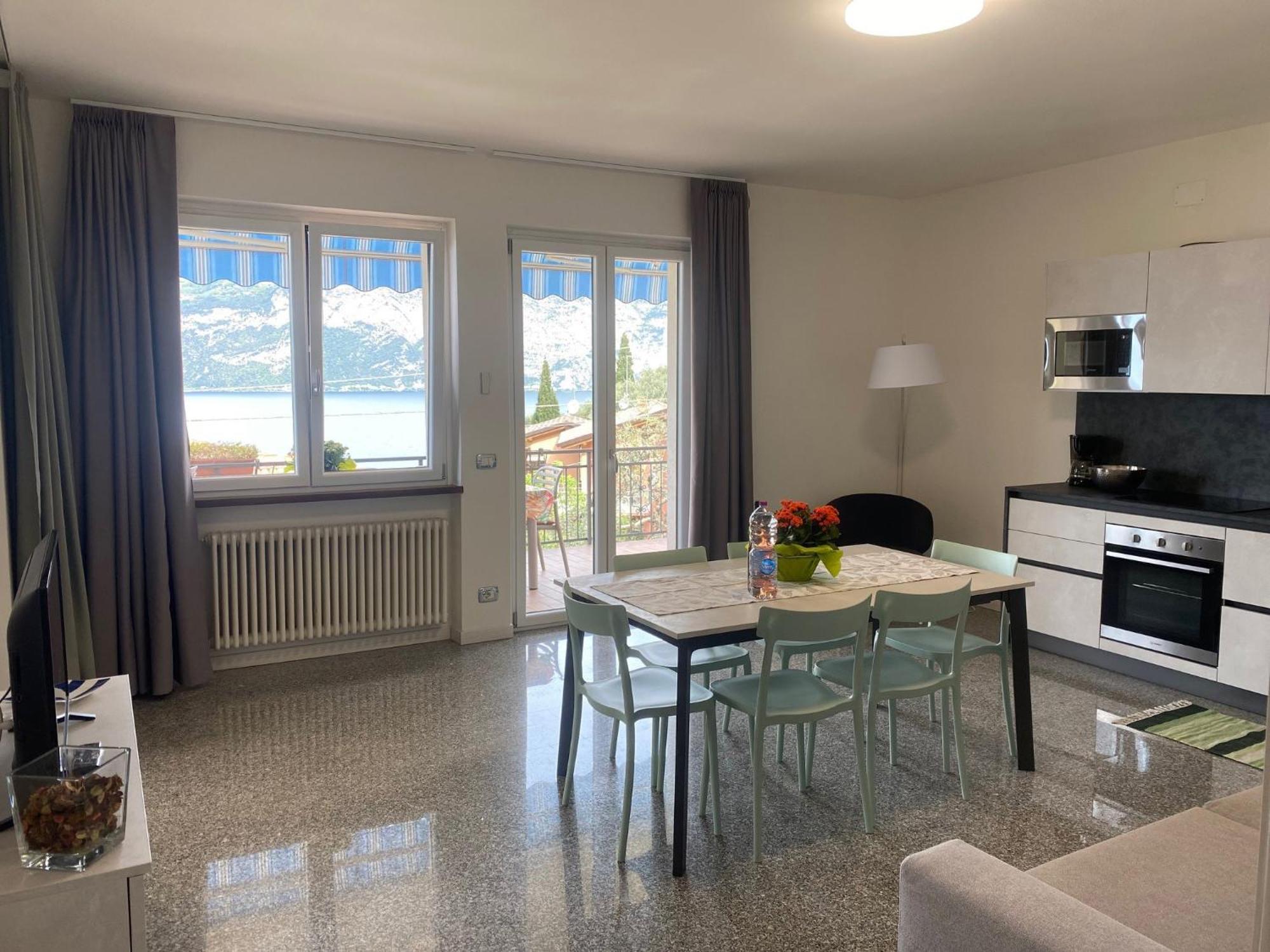Casa Maya Brenzone sul Garda Exterior photo
