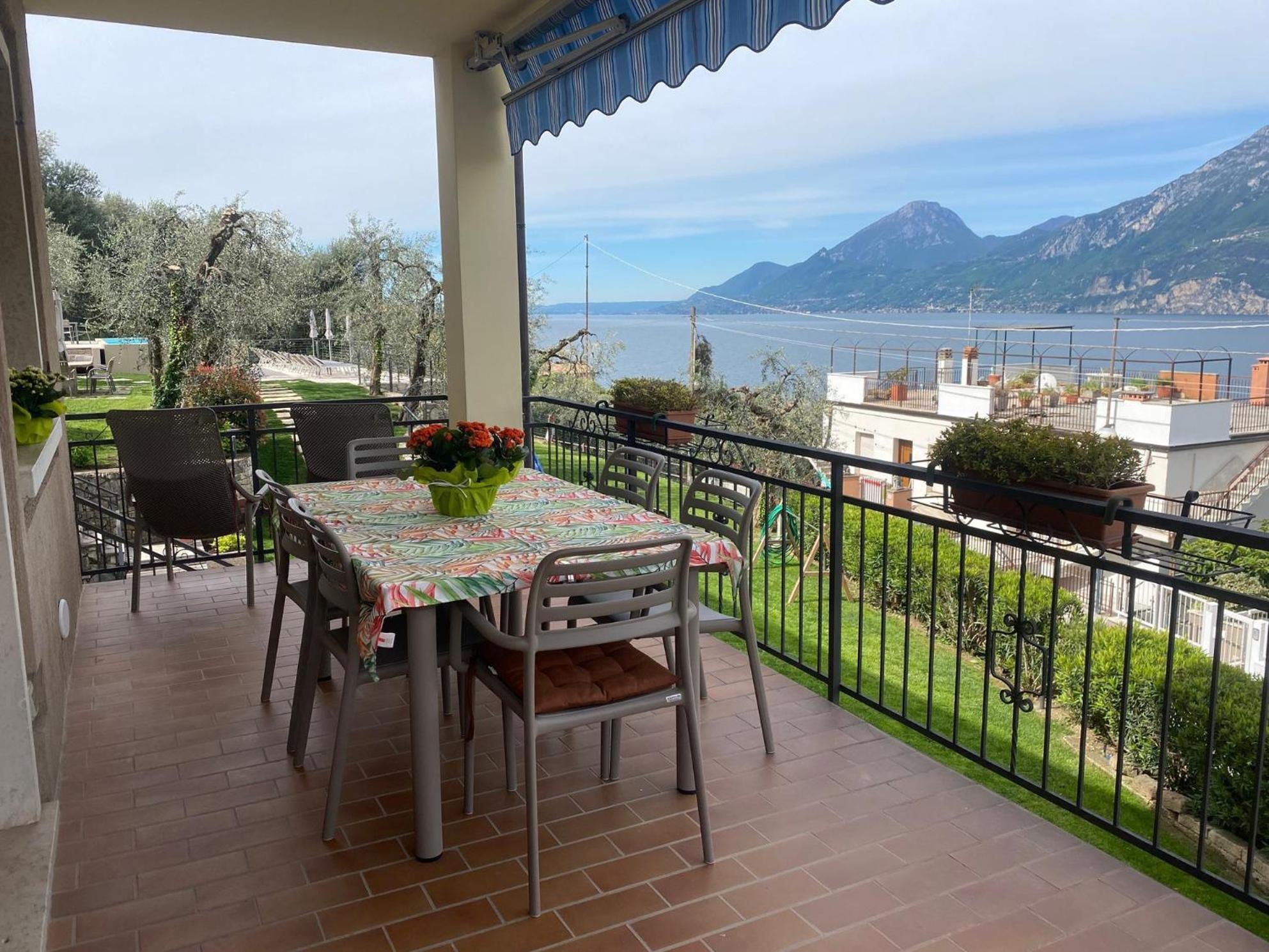 Casa Maya Brenzone sul Garda Exterior photo