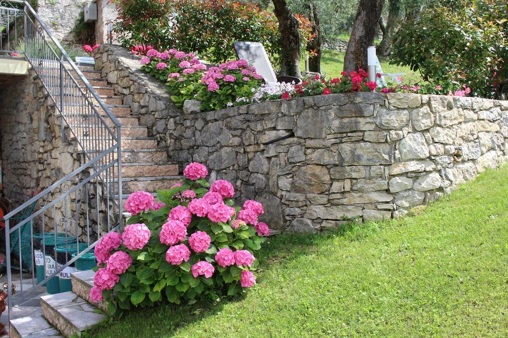 Casa Maya Brenzone sul Garda Exterior photo